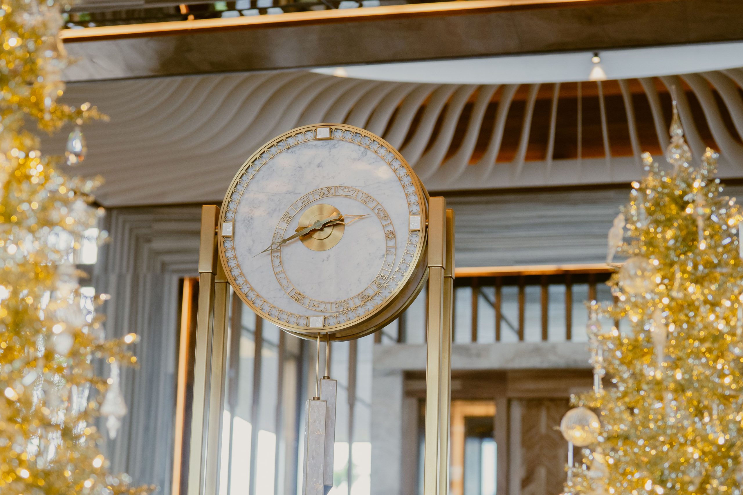 Waldorf Astoria Riviera Maya Reloj Festivos. Vestíbulo