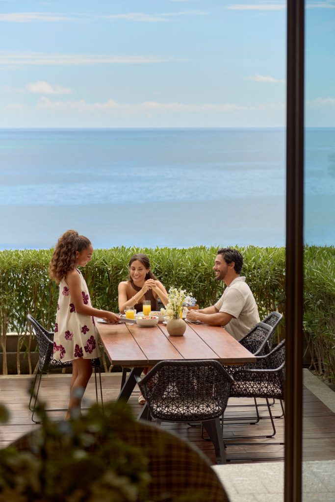 Experiencia de desayuno en la Family Suite, servicio a la habitación. Waldorf Astoria Riviera Maya