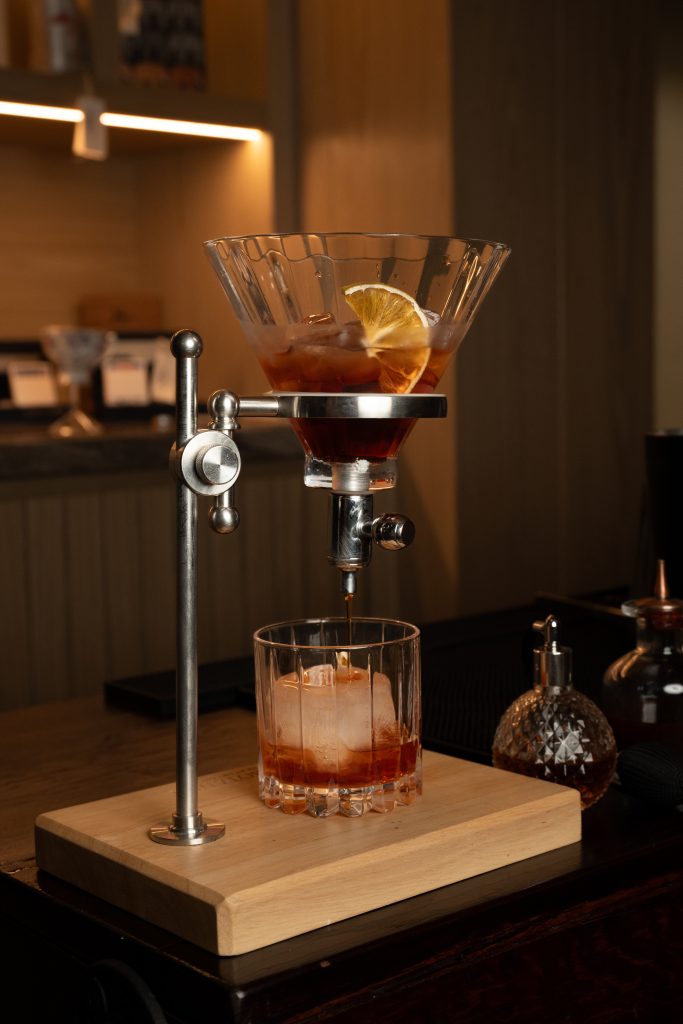 Mixology Activation, Mesa Abierta